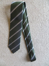 DRAKE'S GREEN STRIPED  100% SILK TIE HAND MADE NEW WITH TAG
