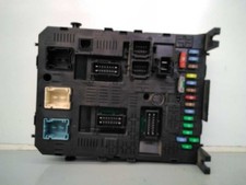 966405908002 FUSE BOX UNIT /