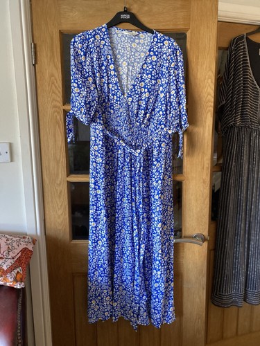 Beautiful ghost dress size - dress,