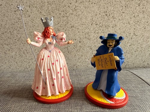 Wizard resin figurines - oz,