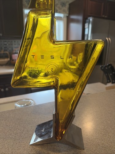 Tesla gold glass - tesla, decanter