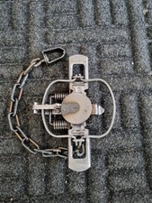 snap leg trap , foot trap