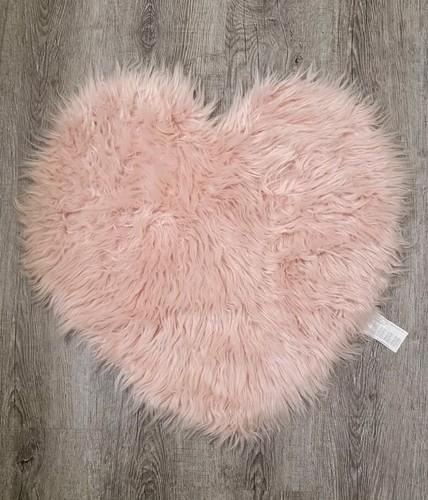 Pink faux fur - faux, heart