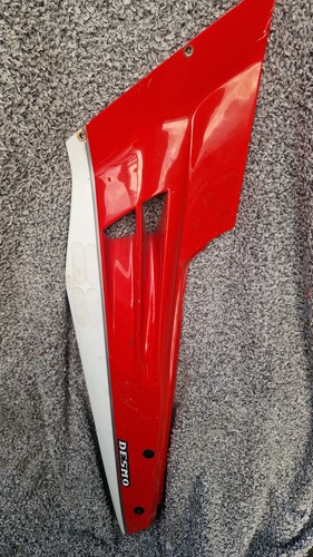 Ducati paso 900 - 900, side