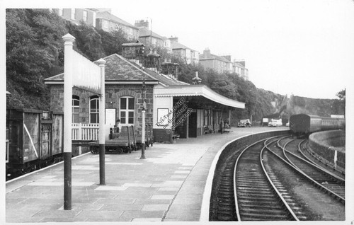 Ives train station - st,