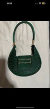 Green Crocodile Pattern