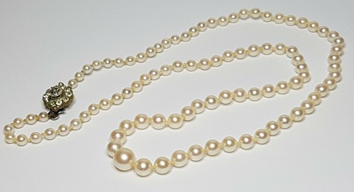 Stunning vintage graduated - stunning,