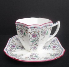 A Shelley "Pink Scroll" 11502
