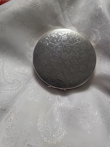 Vintage powder compact - vintage,