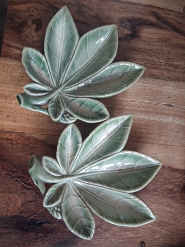 Two wade leaf trinket dishes - wade,
