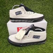 VANS Supreme x Half Cab Barbed