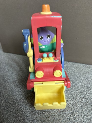 Cbeebies moon me - moon, bumper