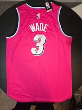 Dwayne wade signed NIKE Miami