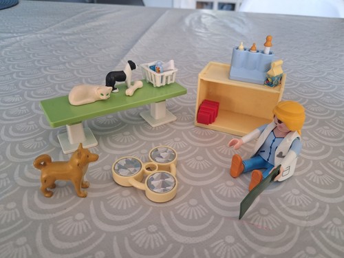 Playmobil vet clinic - playmobil, visit