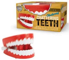 CHATTERING TEETH Novelty Joke