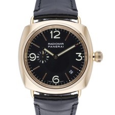 Panerai Radiomir PAM00103 with 40mm 18ct Yellow Gold case and Black dial. Exc...