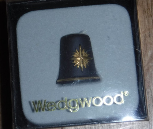 Wedgwood jasperware gilded - jasperware,