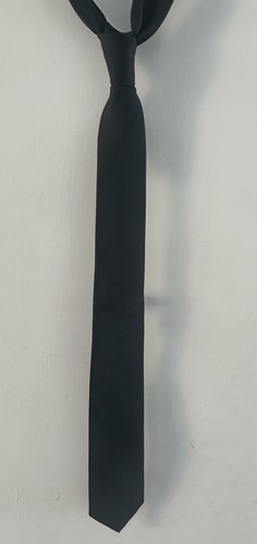 Primark black neck - black, 100%