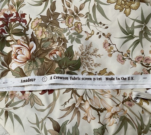 Vintage fabric crowson - fabric, by