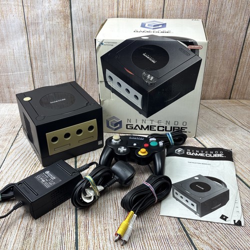 Nintendo gamecube console - nintendo,
