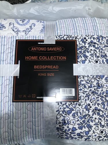 White and blue quilted - blue,