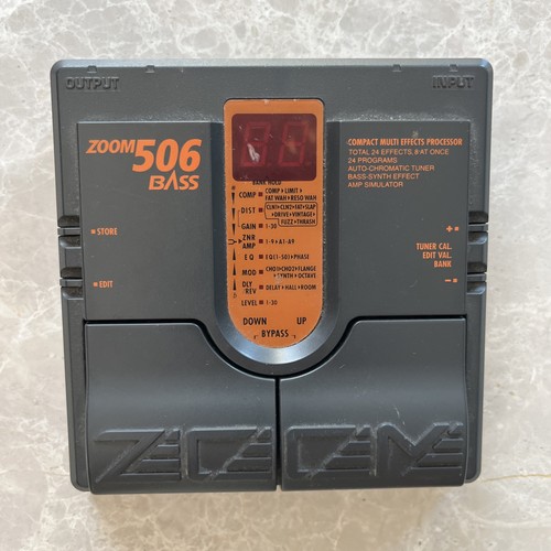 Zoom 506 bass - 506, compact