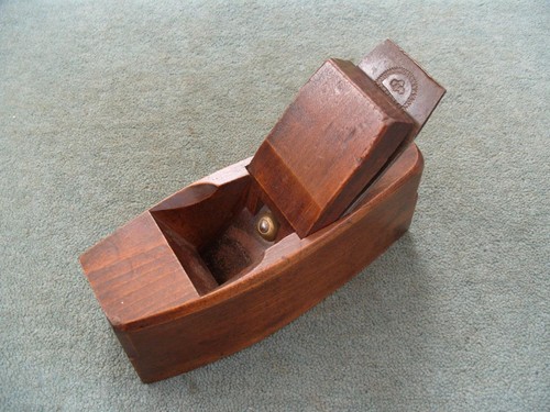 Good wooden smoothing plane - , by