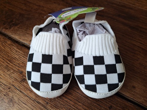 Baby checkerboard slip - slip, on