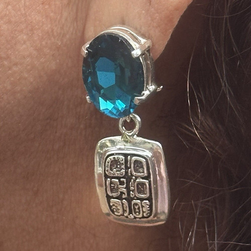 Blue oval crystal silver - oval,