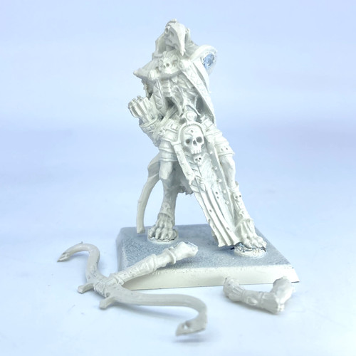 Ushabti with great bow tomb - bow,