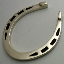 ENGLISH STERLING SILVER HORSE SHOE NAPKIN RING 1981 RIDING FOX HUNTING