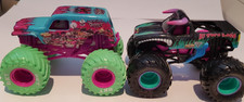 Monster Jam 1:64 Scale Die Cast Monster trucks X2 El Toro Loco Son uva Digger