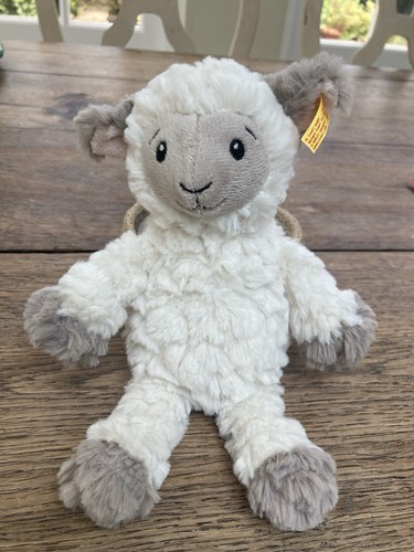 Steiff lita lamb - lamb, story
