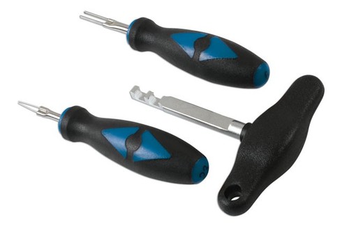 Piece connector and terminal - piece,