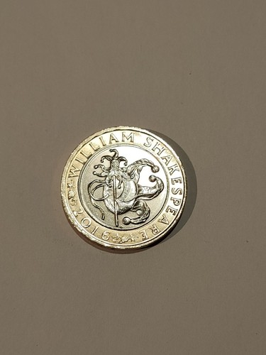 Rare mint error pound - mint, £2