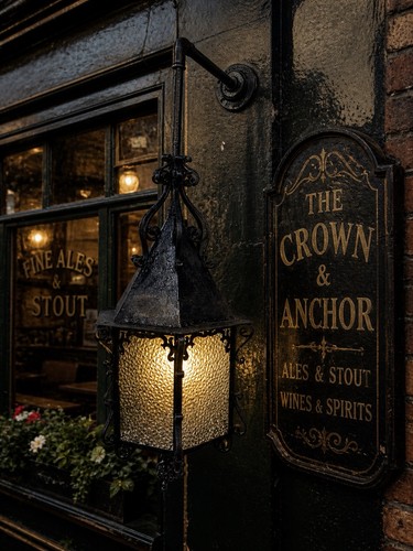 Antique gas lamp external pub - external,