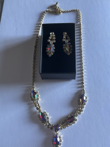 Vintage gold tone iridescent - vintage,