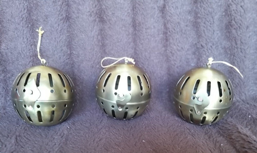 Vtg metal hinged - hinged, pomander