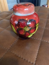WILLIAM MOORCROFT FLAMBE
