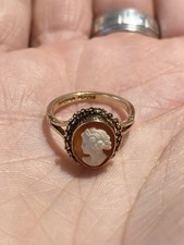 9ct Gold Cameo Ring Size K -