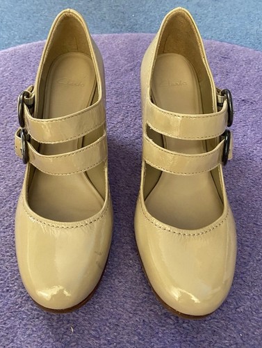 Clarks women patent leather - women's,