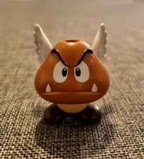 Rare Paragoomba K'nex Mario Kart Nintendo Super Mario Bros Mini Figure 2013