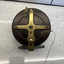 Antique Brass And Wooden Fishing Reel / Fly Trout Fishing 