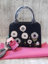 Vendula London White Poppy