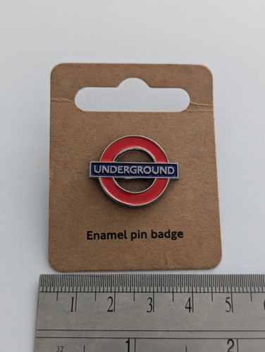 London underground enamel pin - enamel,