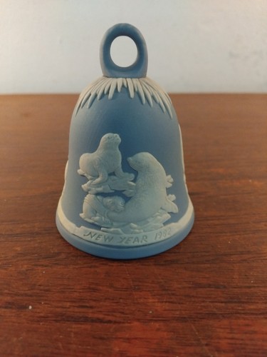 Wedgwood christmas tree - christmas, bell