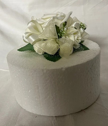 Ivory single round cake topper - round,