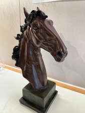Unique Horse Head Bust Statue - Elegant Head Horse on plinth - Sculpture