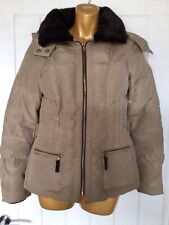 Zara Beige Ladies Beige Down Quilted Hooded Faux Fur Collar Puffer Jacket EUR M
