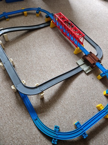 Tomy trackmaster large - tomy, thomas